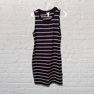 Thyme Maternity Striped Nursing Dress​​